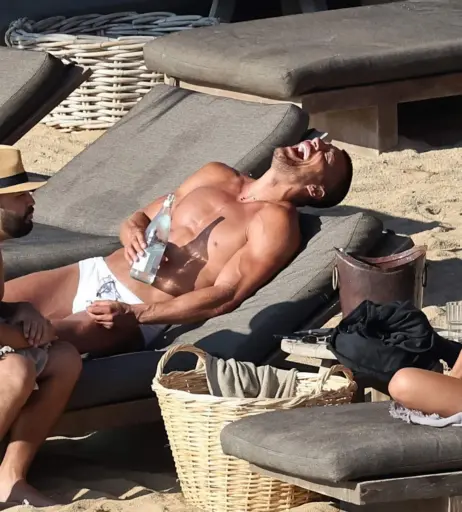 Image 2848102 from Anitta