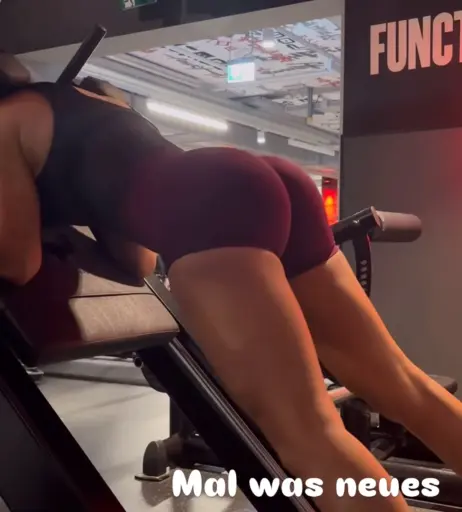 Image 2834393 from Lisa del Piero