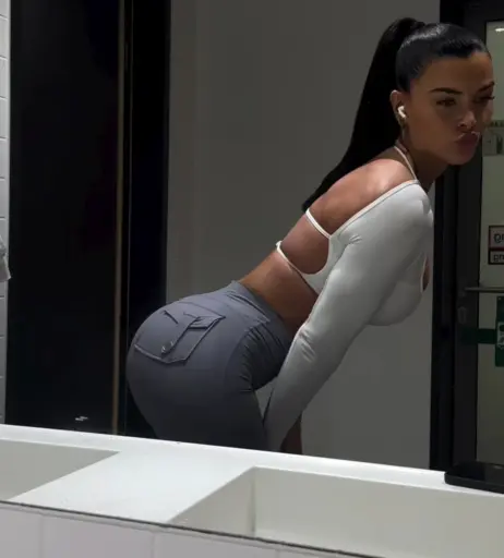 Image 2834370 from Lisa del Piero