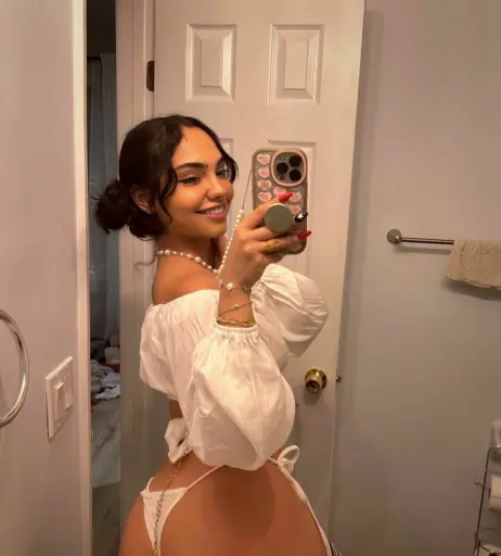 Image 282580 from Layla Adeline