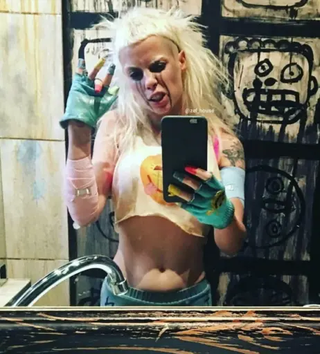Image 2821569 from Yolandi Visser