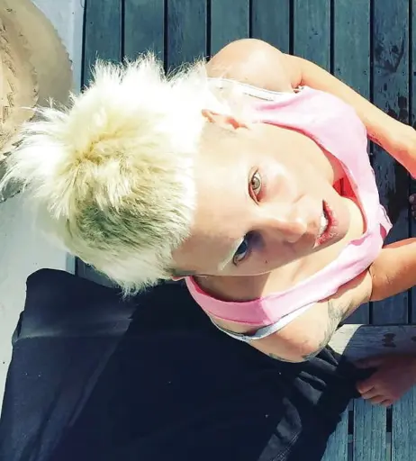 Image 2821607 from Yolandi Visser