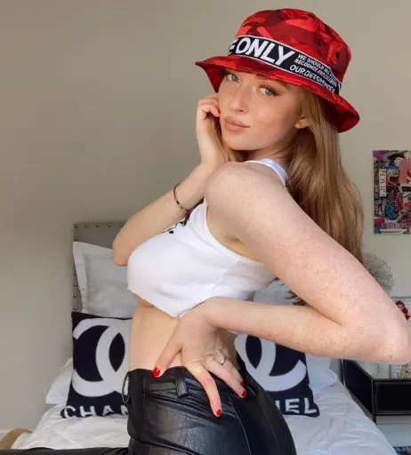 Image 2822592 from Larsen Thompson