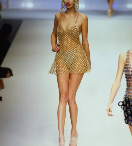 Image 2822559 from Adriana Karembeu