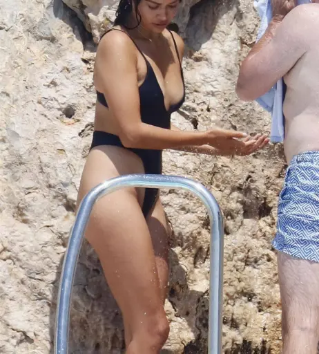 Image 2822437 from Shanina Shaik
