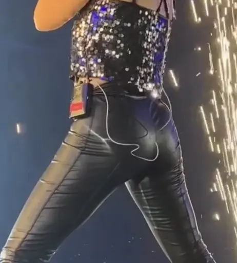 Image 2828376 from Michelle