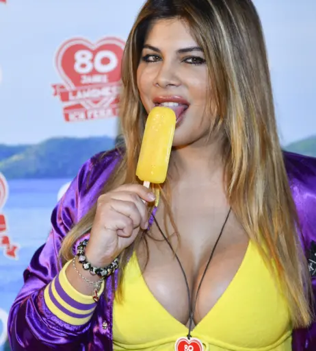 Image 2815791 from Indira Weis