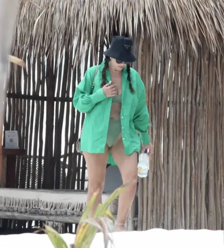 Image 2815976 from Imogen Thomas