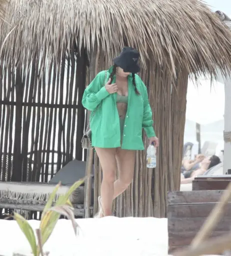 Image 2815963 from Imogen Thomas