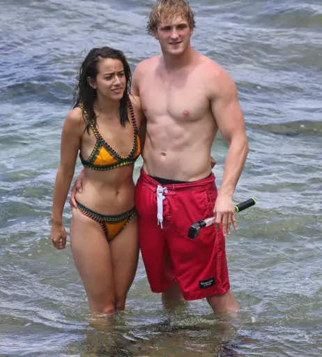 Image 2816246 from Chloe Bennet