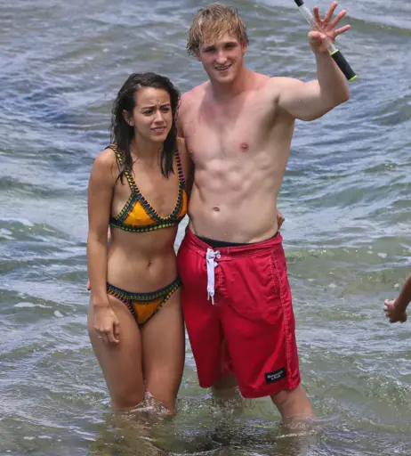 Image 2816220 from Chloe Bennet