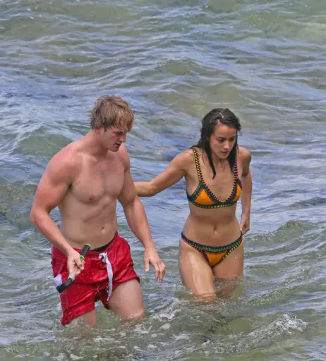 Image 2816900 from Chloe Bennet