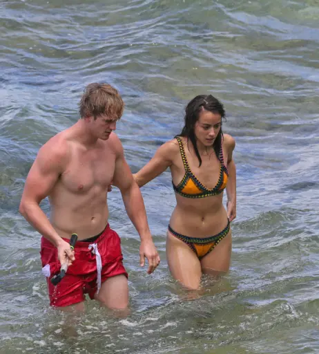 Image 2816927 from Chloe Bennet