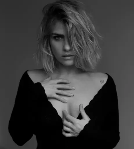 Image 2817632 from Sarah Mangione