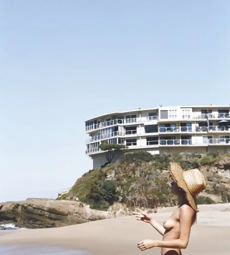 Image 2814229 from Camille Rowe
