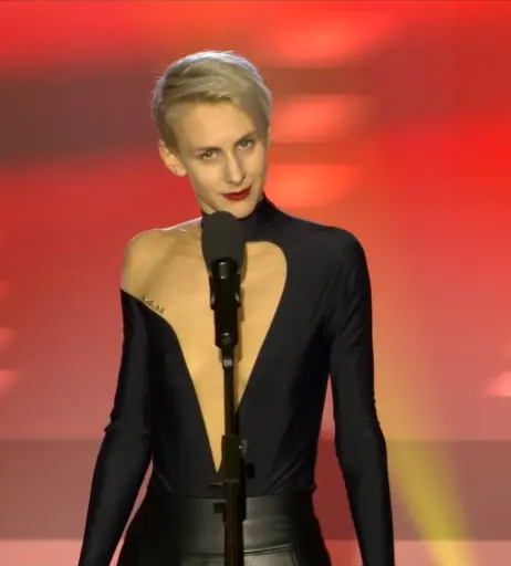 Image 2812863 from Lisa Eckhart