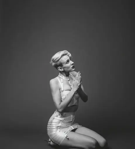 Image 2812642 from Lisa Eckhart