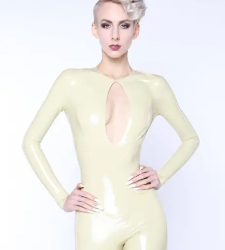 Image 2812062 from Lisa Eckhart