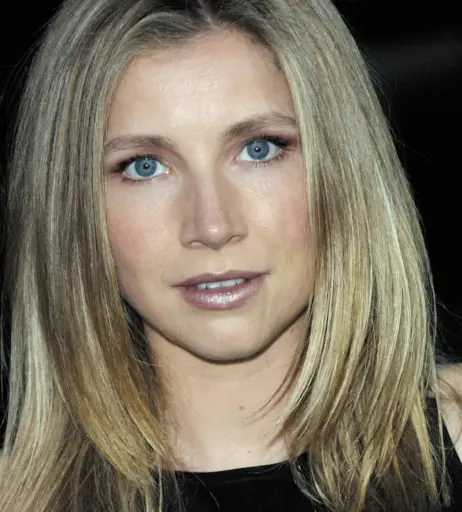 Image 2812972 from Sarah Chalke