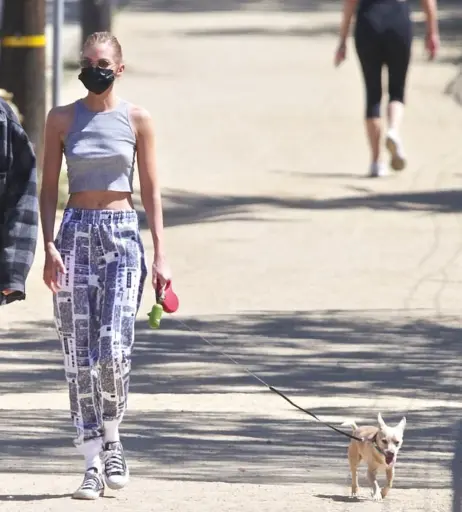 Image 2813834 from Stella Maxwell