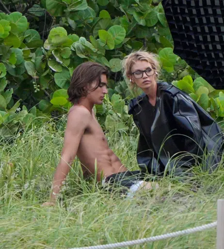 Image 2813241 from Stella Maxwell