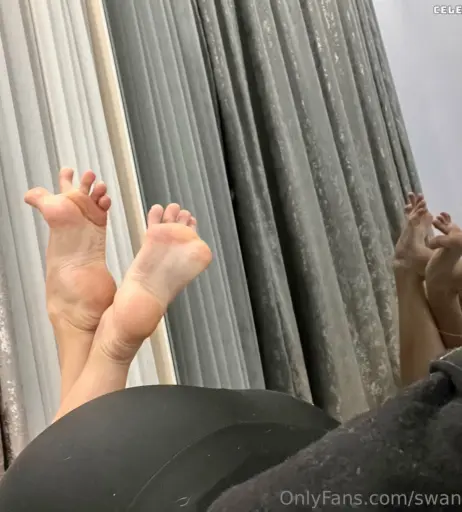 Image 280125 from Swanfeet