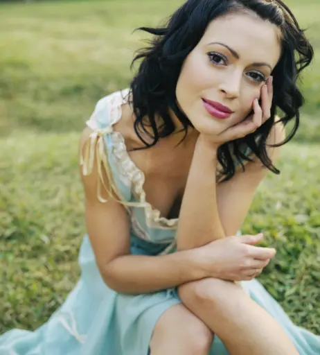 Image 2999478 from Alyssa Milano