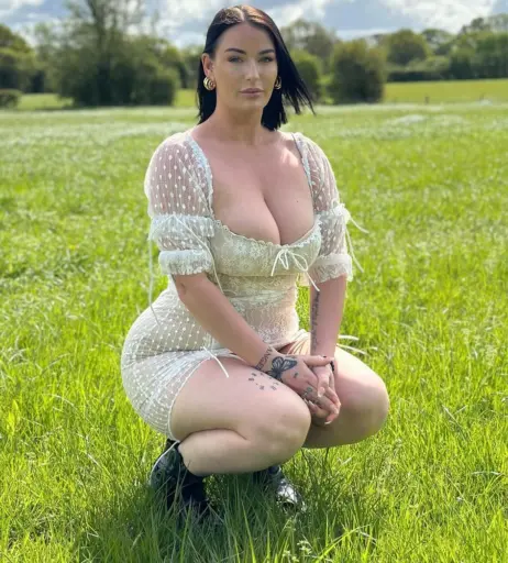 Image 298931 from Sophie Mai