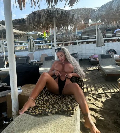 Image 291299 from Loredana Chivu