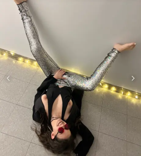 Image 2491260 from Quinn Finite