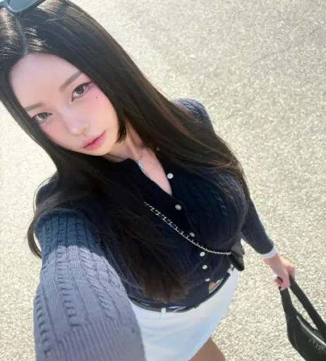 Image 24925996 from h___rvn | rvn1015 | 동그란 | Dongeuran