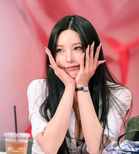 Image 24925829 from h___rvn | rvn1015 | 동그란 | Dongeuran