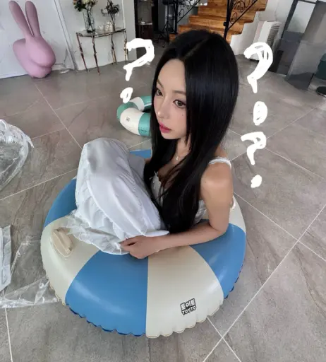 Image 24925781 from h___rvn | rvn1015 | 동그란 | Dongeuran