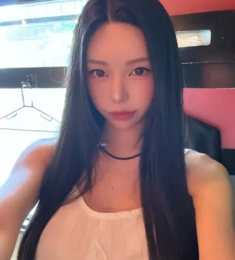 Image 24927480 from h___rvn | rvn1015 | 동그란 | Dongeuran