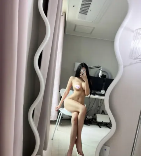 Image 24927278 from h___rvn | rvn1015 | 동그란 | Dongeuran