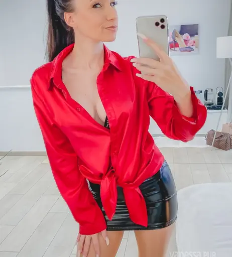 Image 2490262 from Vanessa Pur