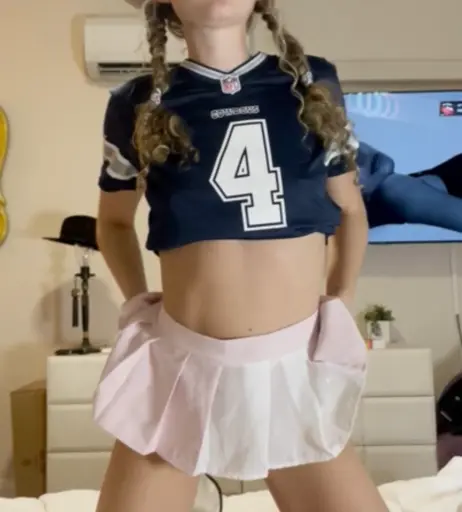 Image 2480236 from Madi Ruve