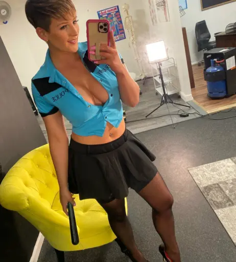 Image 24775315 from Hannah Brooks