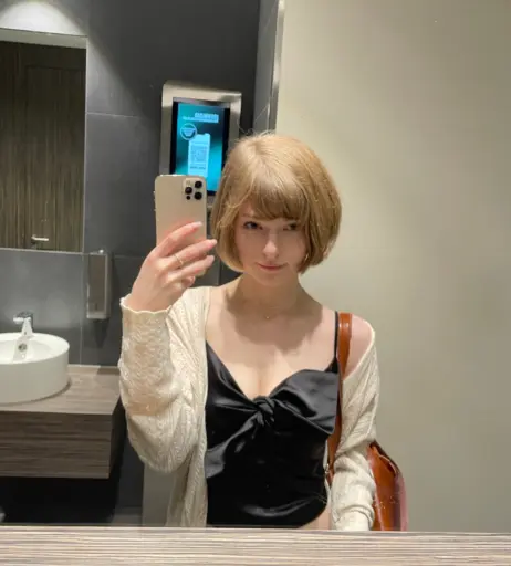 Image 24718692 from Ella Freya