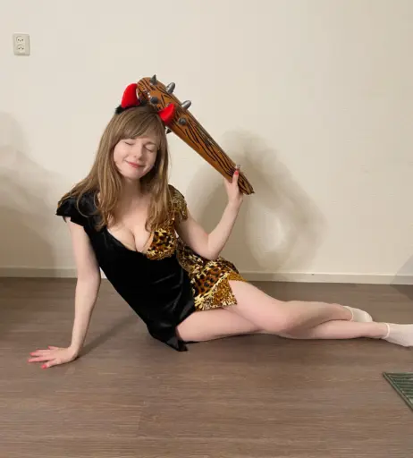 Image 24718111 from Ella Freya