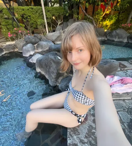 Image 24718343 from Ella Freya