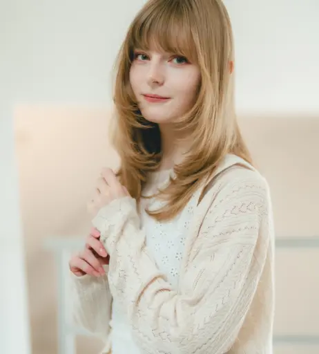 Image 24718374 from Ella Freya