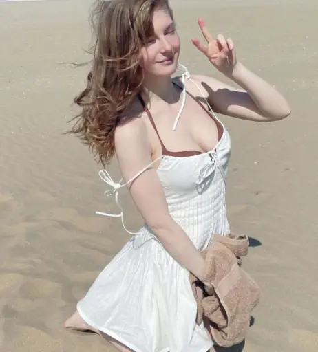 Image 24717944 from Ella Freya