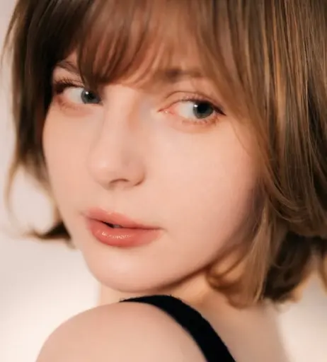 Image 24719628 from Ella Freya