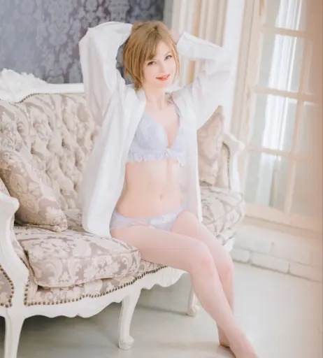Image 24719170 from Ella Freya