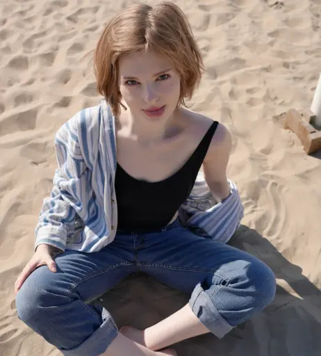 Image 24719335 from Ella Freya