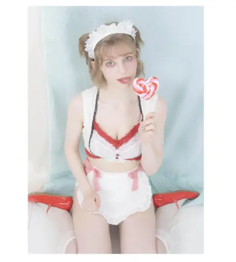 Image 24719209 from Ella Freya