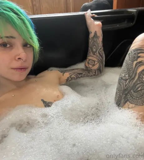 Image 2479867 from Heylyssten