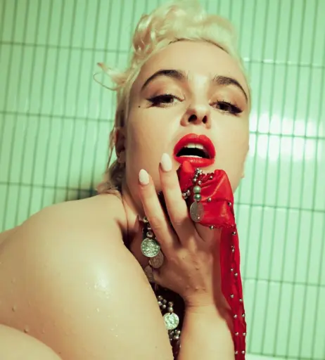 Image 24653330 from Stefania Ferrario
