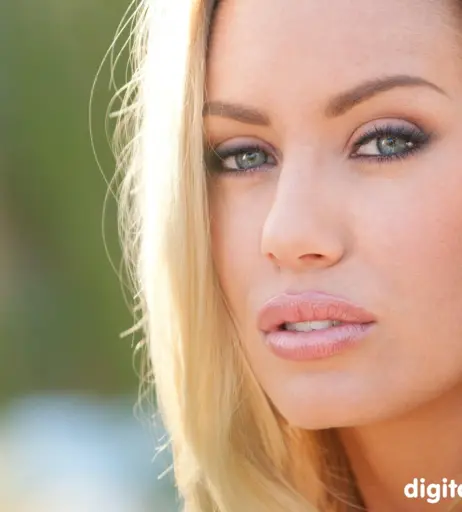 Image 2466743 from Nicole Aniston